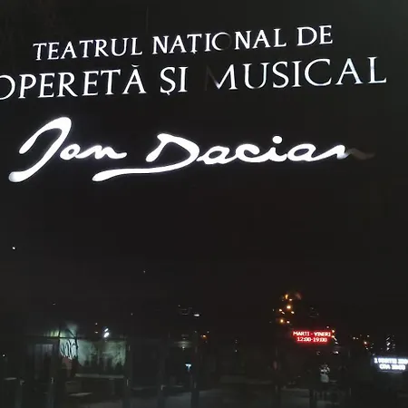 Cozy Magic House - Unirii Square