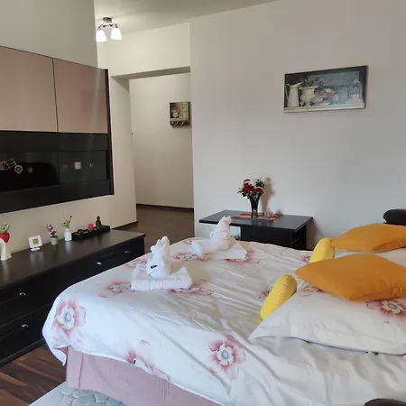 Cozy Magic House - Unirii Square Lejlighed *