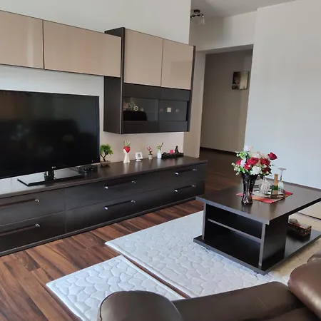 Cozy Magic House - Unirii Square